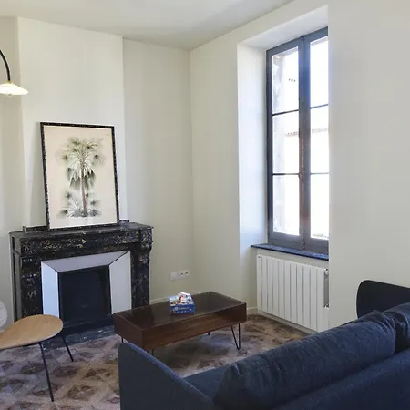 Tribus-gites Urbains Holiday home